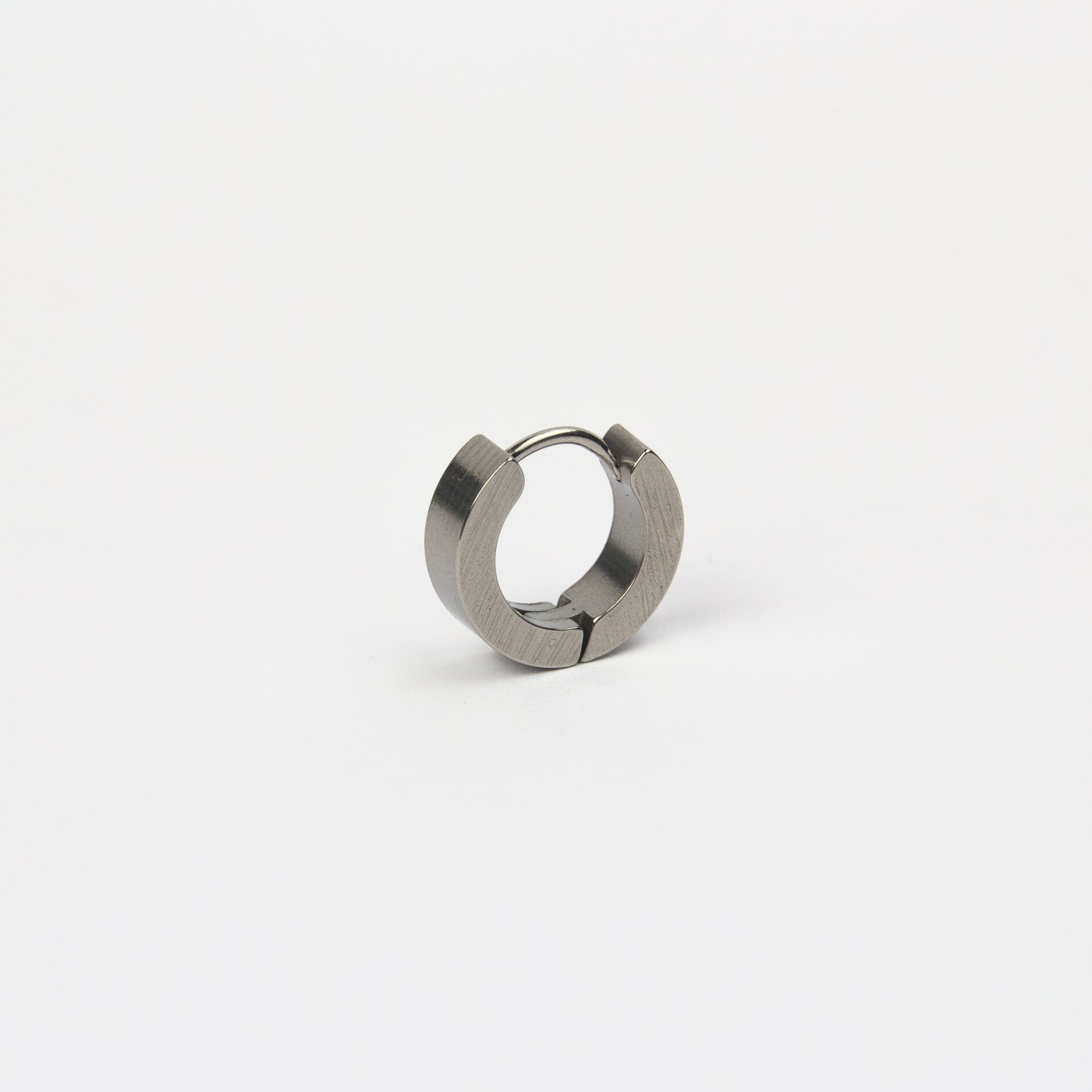 Piercing circular - 8